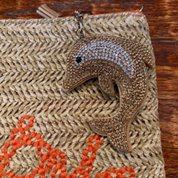 NEW Woven RAFFIA & ORANGE Pleather CLUTCH PURSE *Crystal DOLPHIN KEY FOB* Pocket - Picture 3 of 11